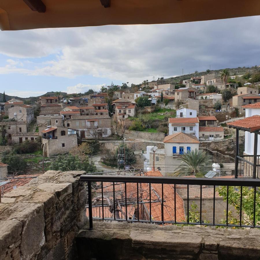 Vasilopoulos House Tochni Exterior photo