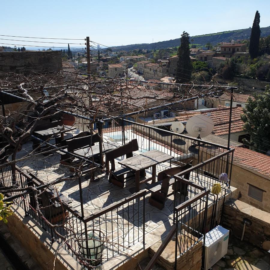 Vasilopoulos House Tochni Exterior photo
