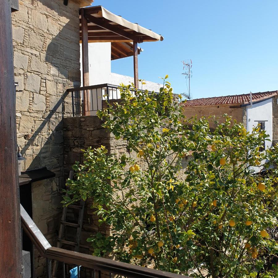 Vasilopoulos House Tochni Exterior photo