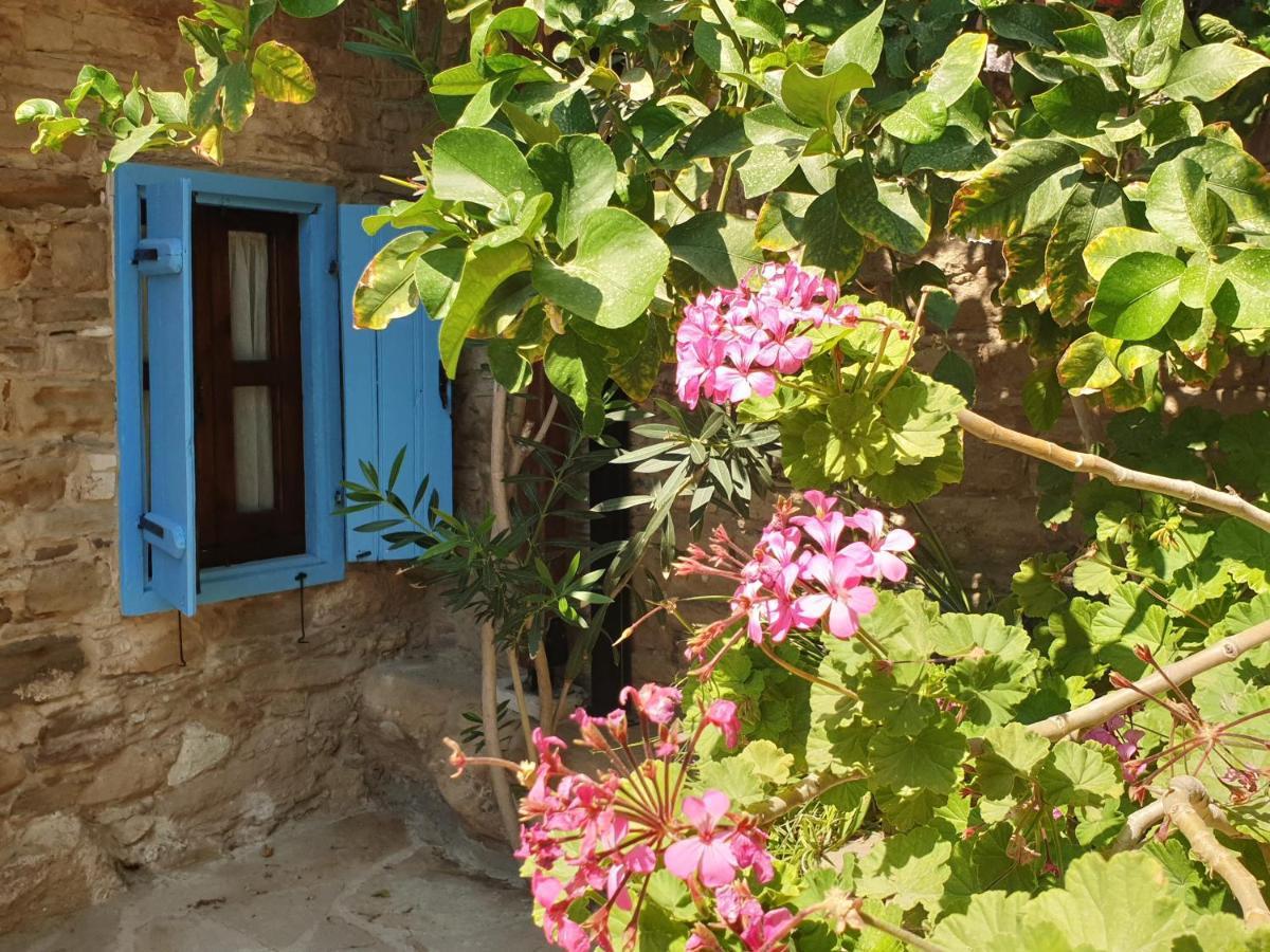 Vasilopoulos House Tochni Exterior photo