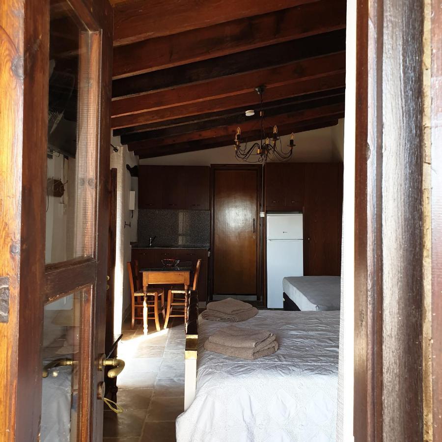 Vasilopoulos House Tochni Exterior photo