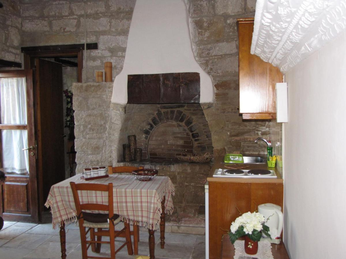 Vasilopoulos House Tochni Exterior photo