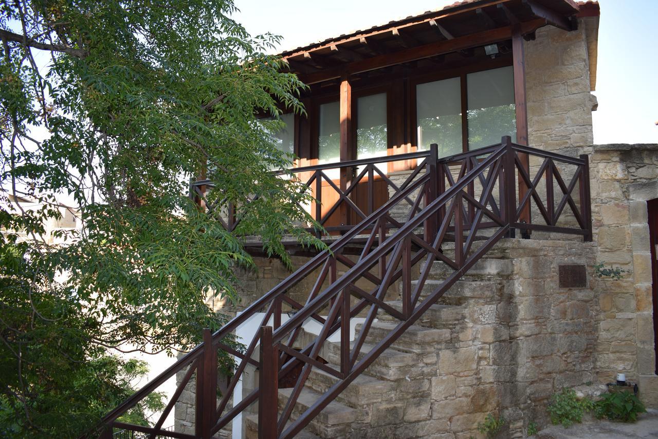 Vasilopoulos House Tochni Exterior photo