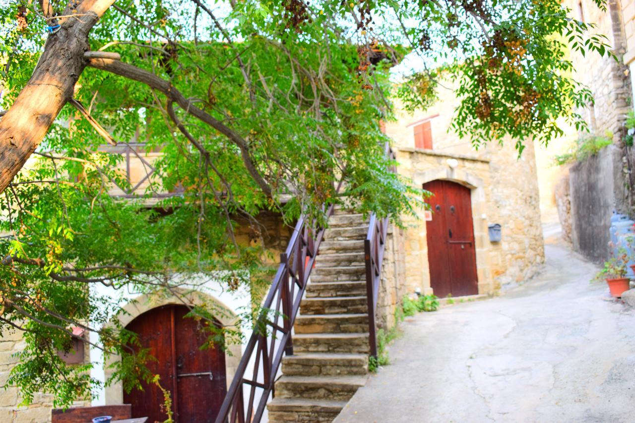 Vasilopoulos House Tochni Exterior photo