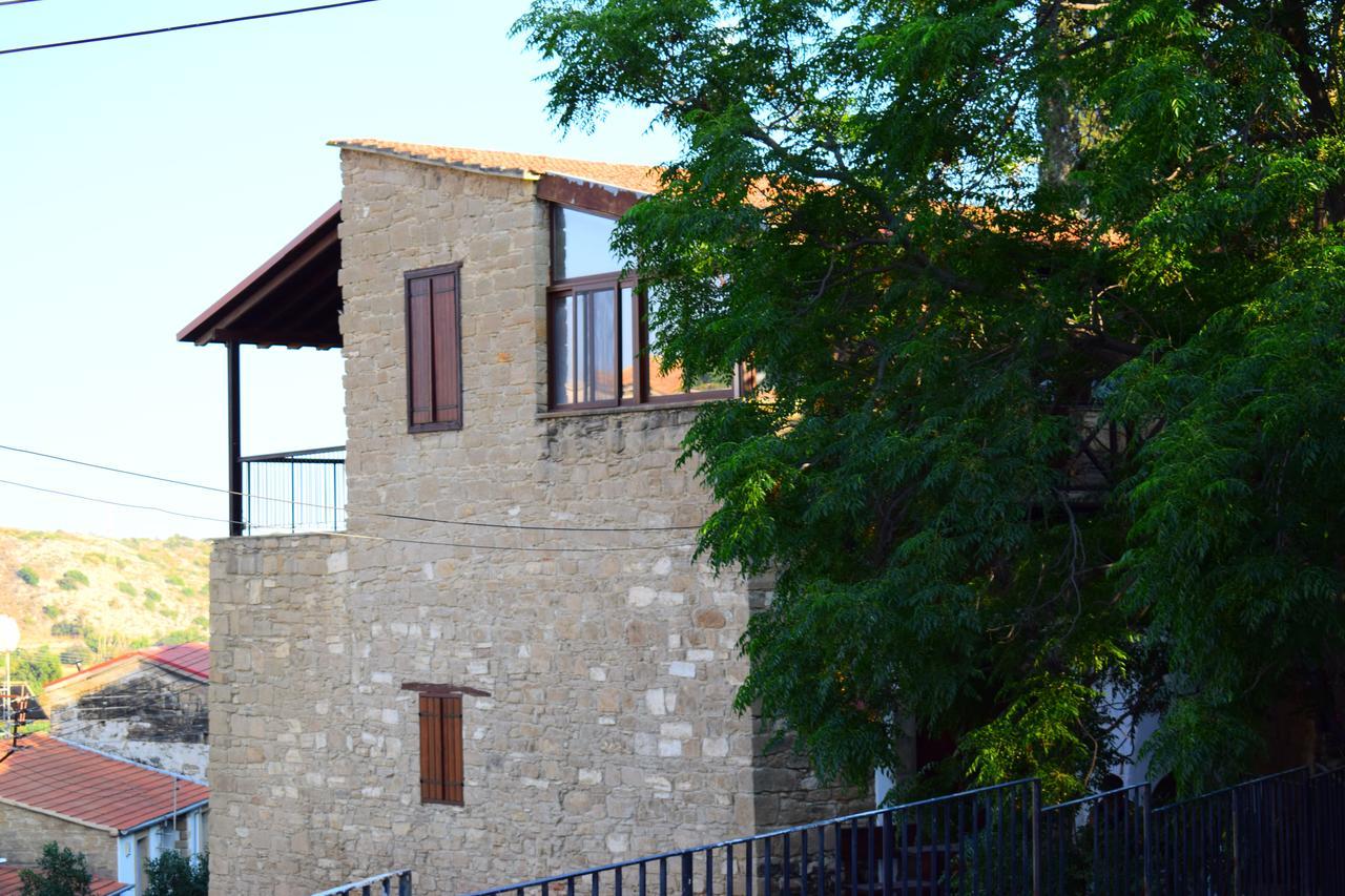 Vasilopoulos House Tochni Exterior photo