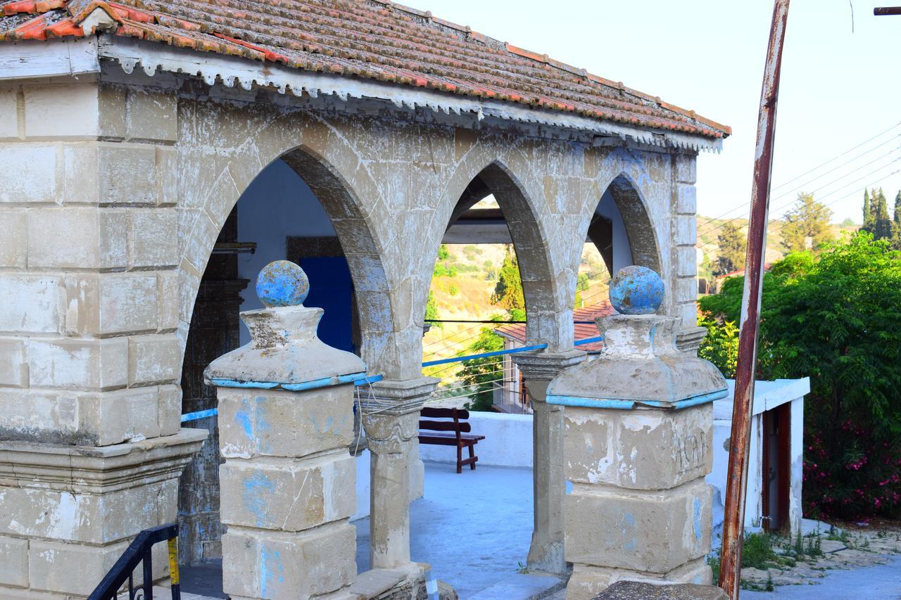 Vasilopoulos House Tochni Exterior photo